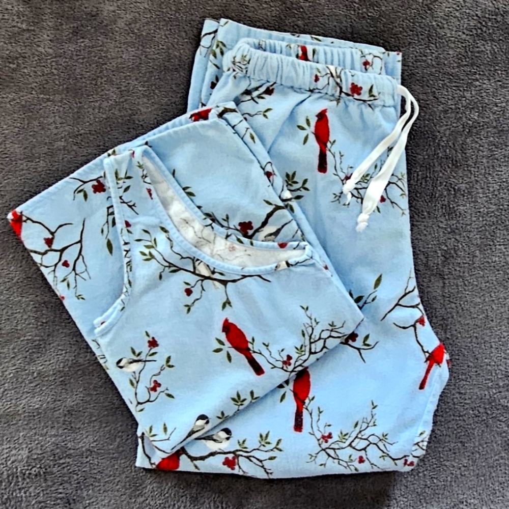 Vermont Country Store Ladies Blue with Cardinal Flannel PJs Size L